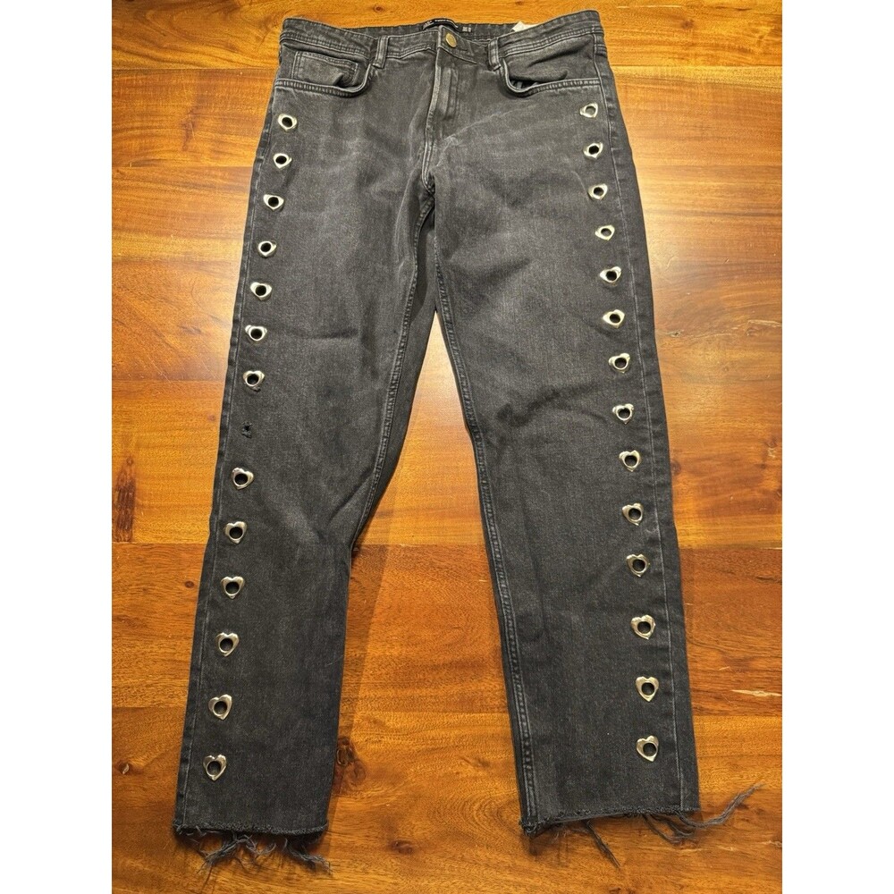 ZARA Trafaluc Black Grommet Eyelet Raw Hem Straight Leg Jeans Womens Size 8